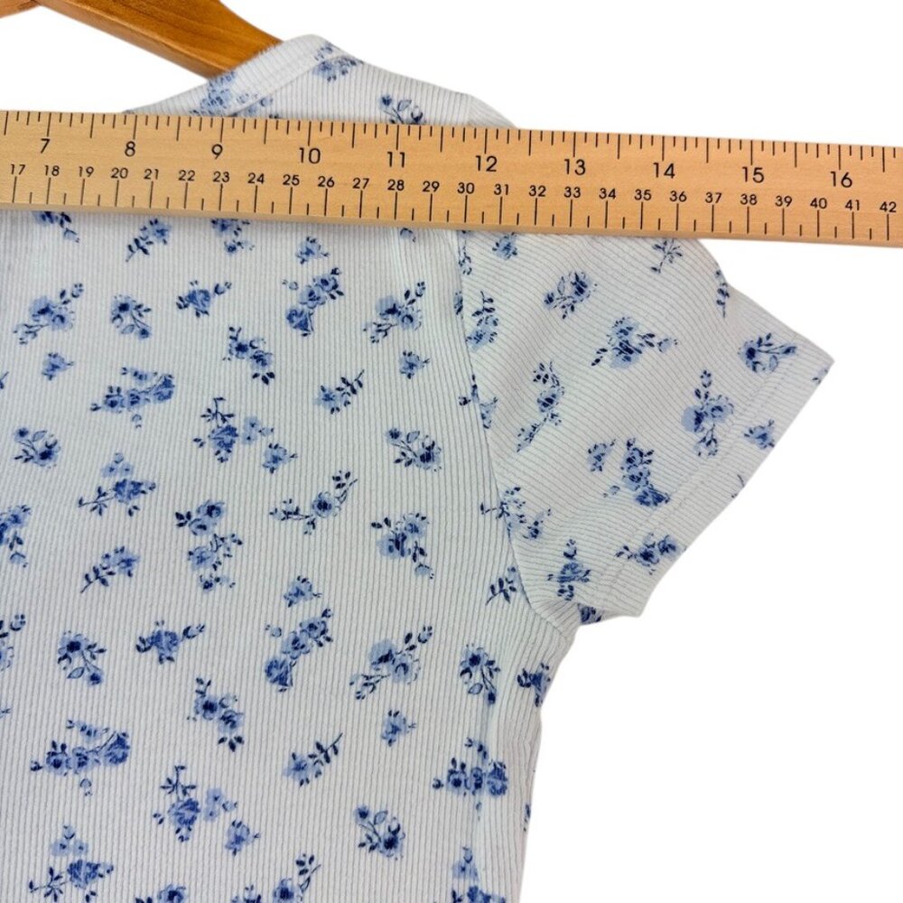 Floral Ribbed T-Shirt Hollister Women’s XS White Blue Short Sleeve Casual Top - Picture 5 of 8